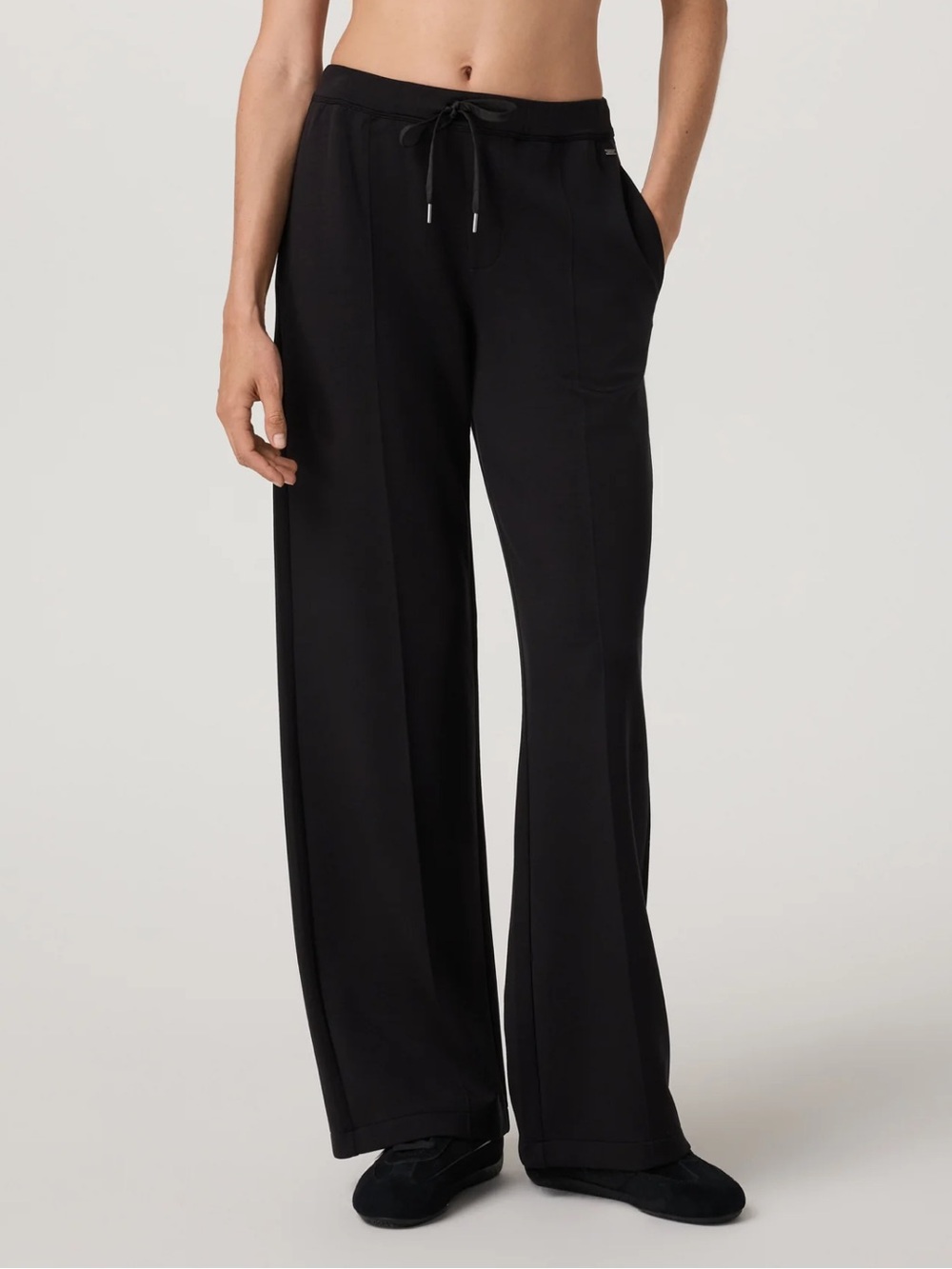 NWT Vuori Compose WideLeg Drawstring Pants, Black, Medium
